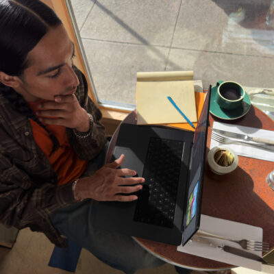 mbp16-silver-gallery7-202310